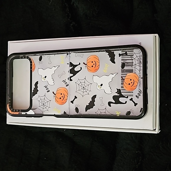 Casetify - Boo Halloween Galaxy Z-Flip 4 Case - Picture 2 of 7